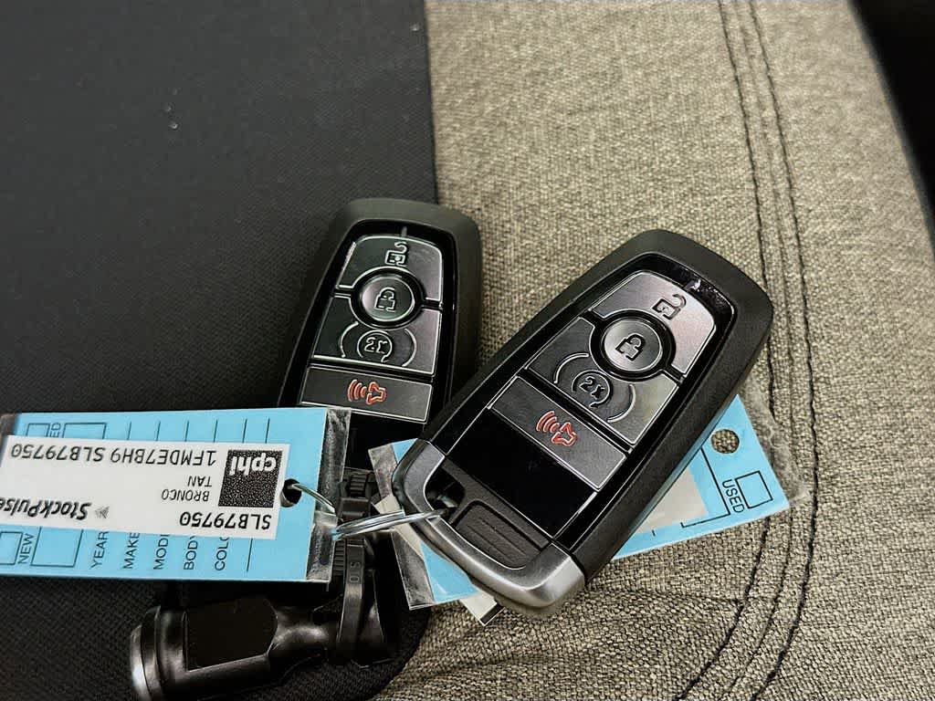 Thumbnail: 2025 Ford Bronco - 22