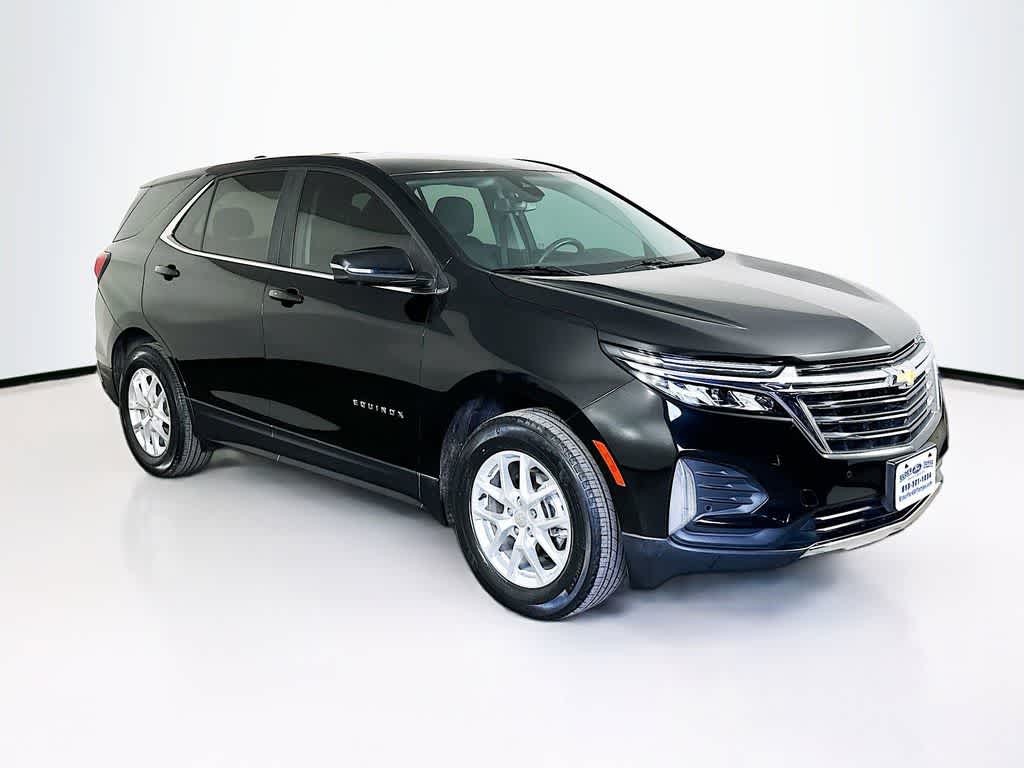 Thumbnail: 2022 Chevrolet Equinox - 24
