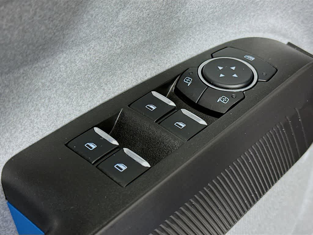 Thumbnail: 2025 Ford Maverick - 27