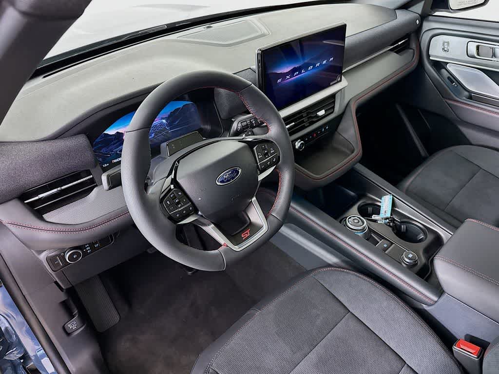 Thumbnail: 2026 Ford Explorer - 2