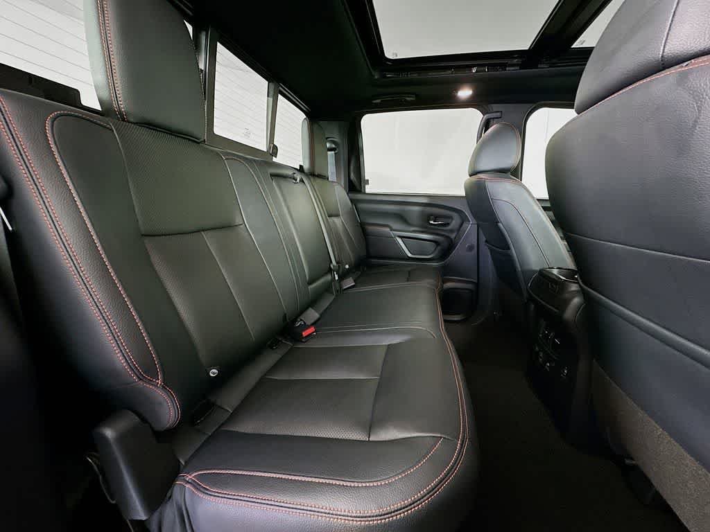 Thumbnail: 2023 Nissan Titan - 33