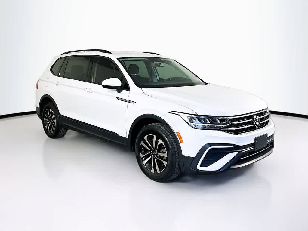 Thumbnail: 2022 Volkswagen Tiguan - 23