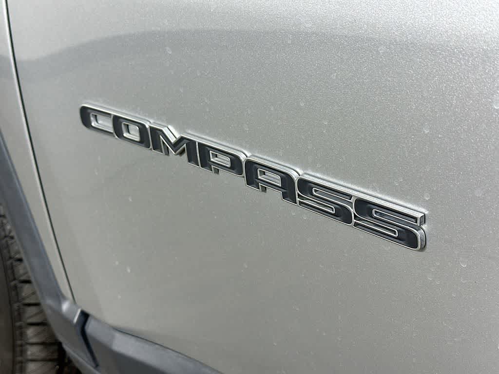 Thumbnail: 2020 Jeep Compass - 7