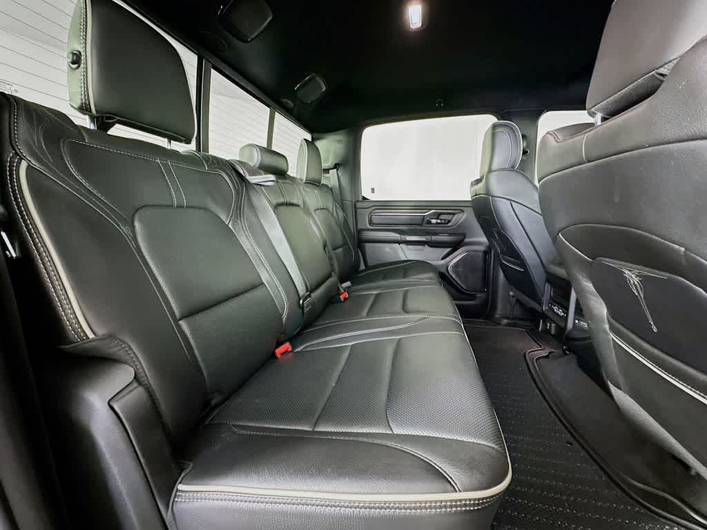 2023 RAM 1500 Limited 32