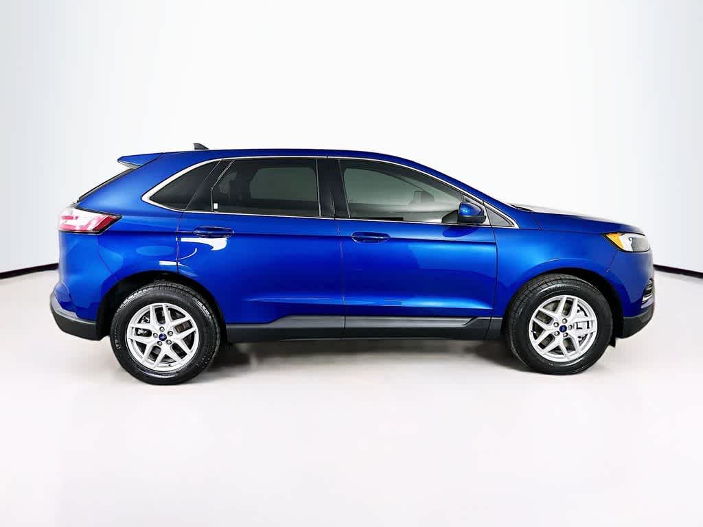 Thumbnail: 2022 Ford Edge - 24