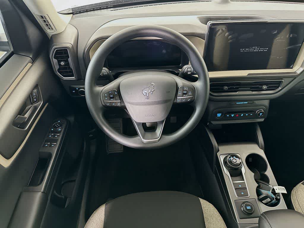 Thumbnail: 2025 Ford Bronco Sport - 10