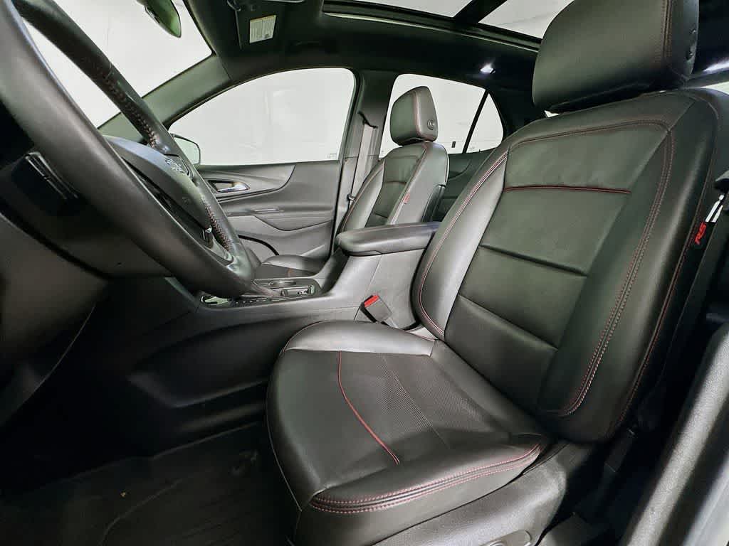 Thumbnail: 2022 Chevrolet Equinox - 12