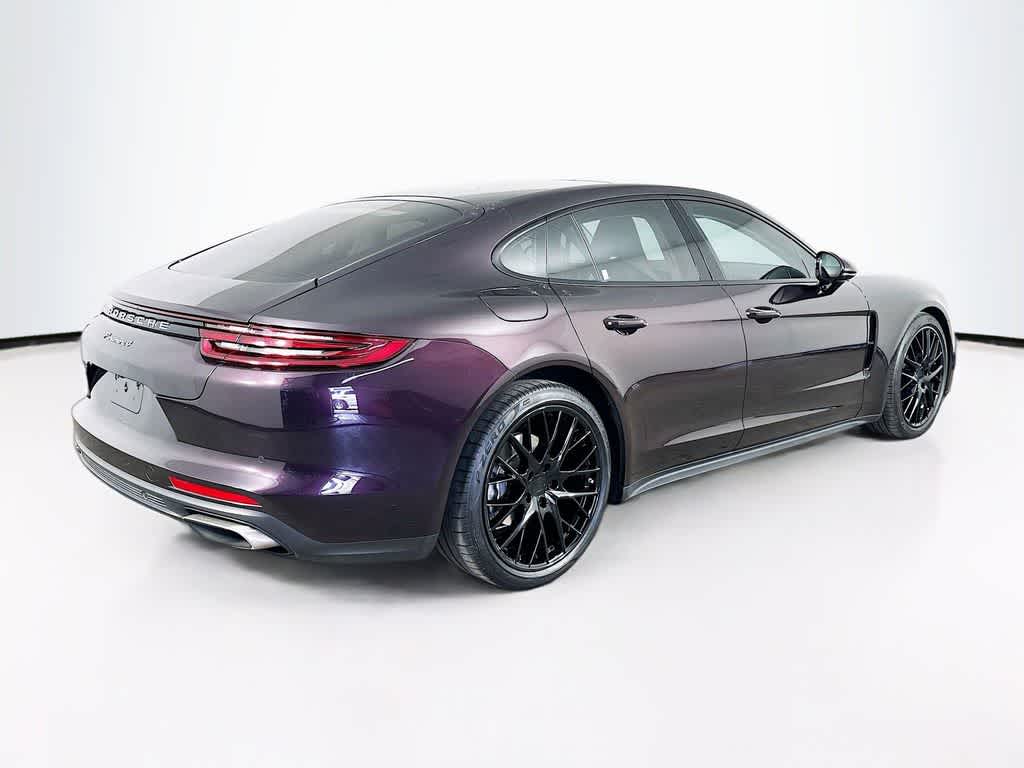 Thumbnail: 2020 Porsche Panamera - 24