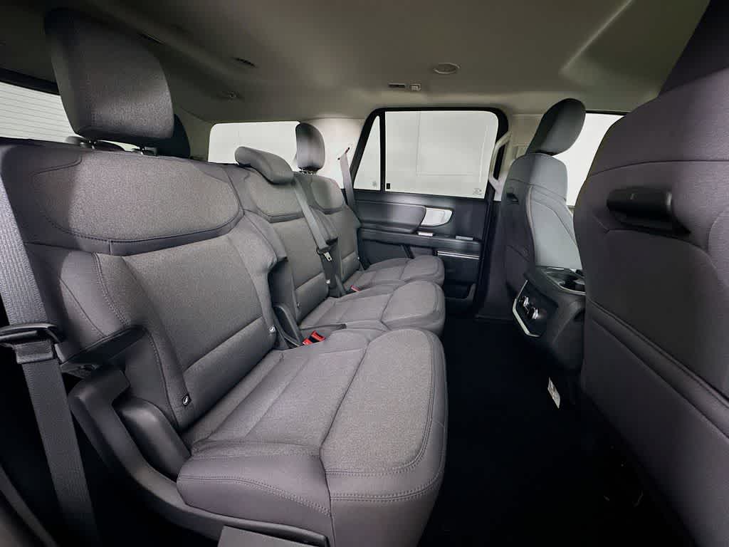 Thumbnail: 2026 Ford Expedition - 31