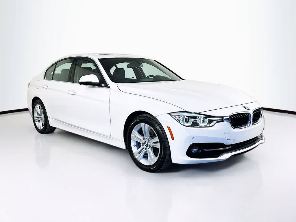 Thumbnail: 2017 BMW 3 Series - 24