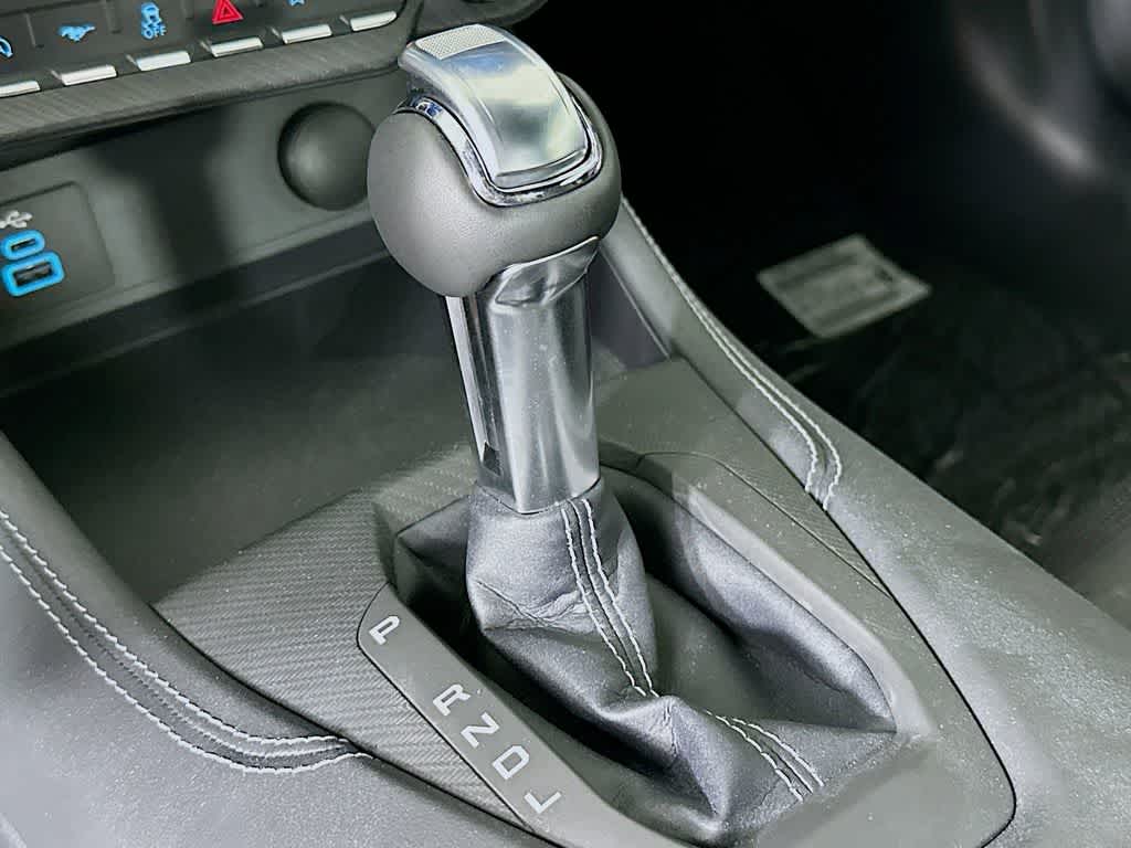 Thumbnail: 2025 Ford Mustang - 16