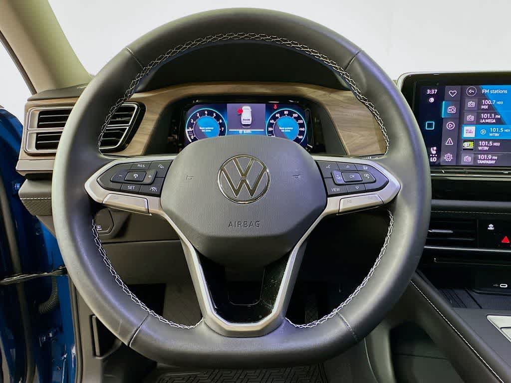 Thumbnail: 2025 Volkswagen Atlas - 16