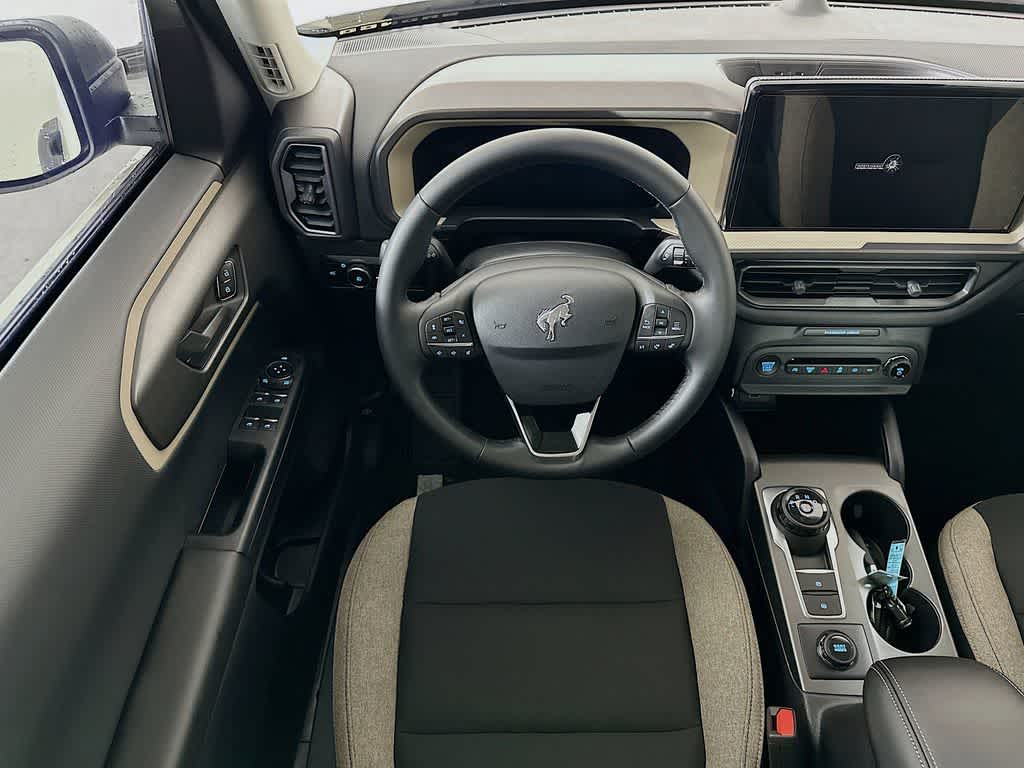 Thumbnail: 2025 Ford Bronco Sport - 10