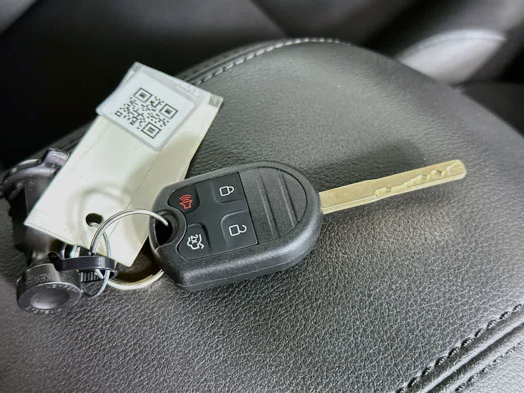 Thumbnail: 2013 Ford Escape - 20