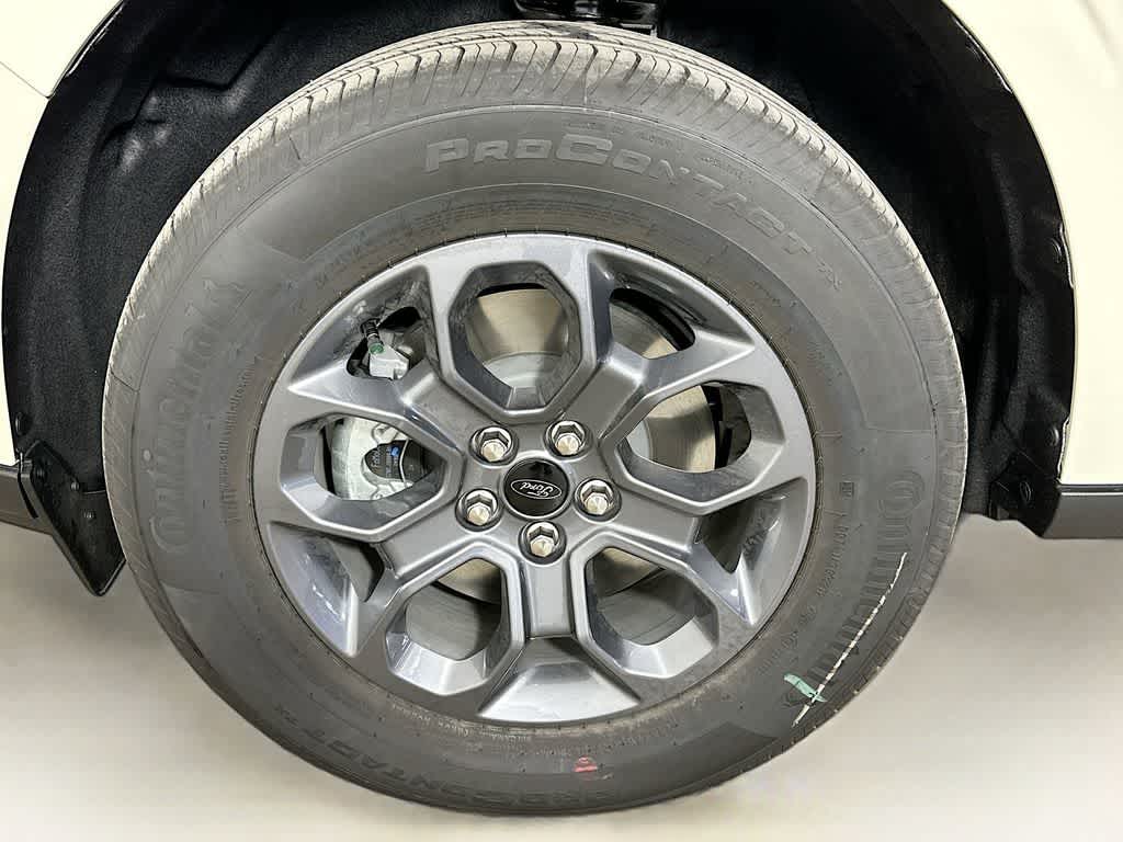 Thumbnail: 2025 Ford Maverick - 8