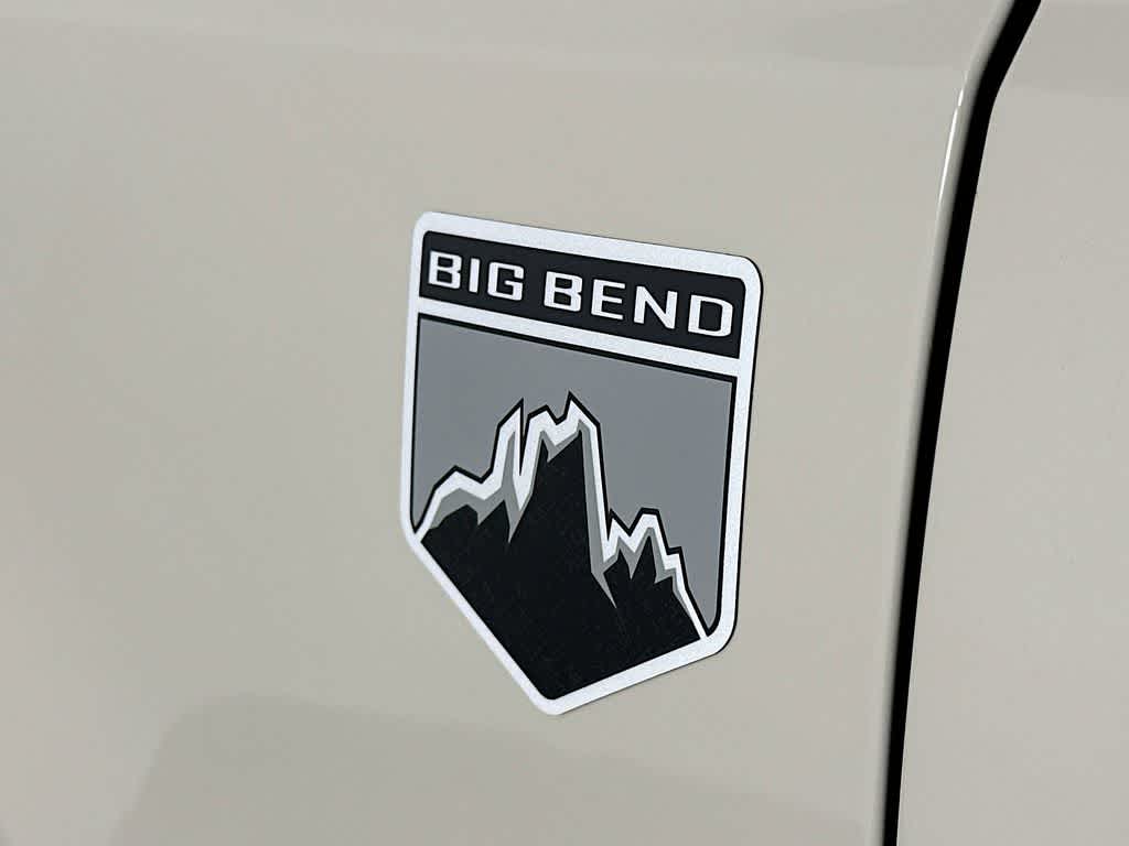 Thumbnail: 2025 Ford Bronco - 7