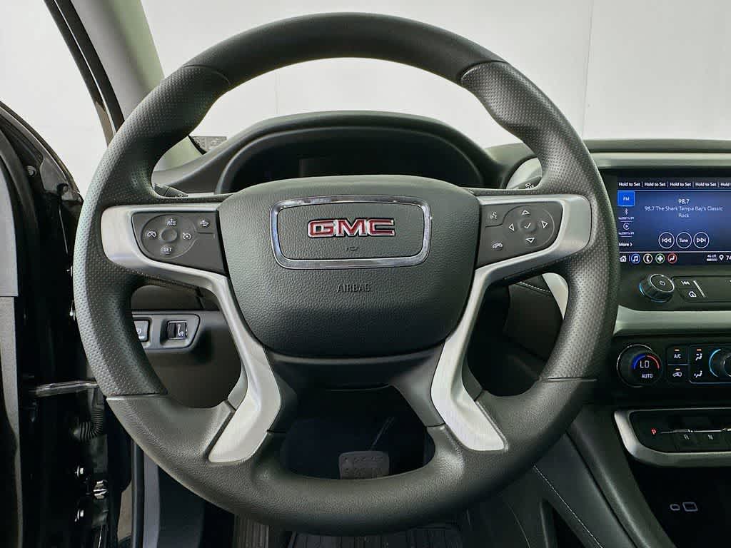 Thumbnail: 2023 GMC Acadia - 16