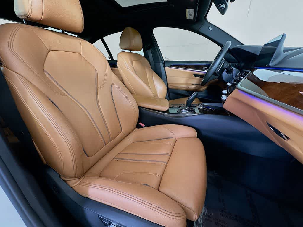 Thumbnail: 2020 BMW 5 Series - 15