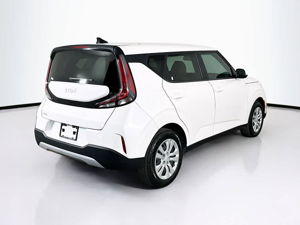 Thumbnail: 2023 Kia Soul - 24
