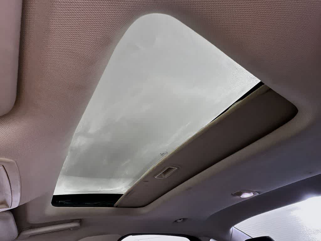 Thumbnail: 2017 Ford Focus - 30