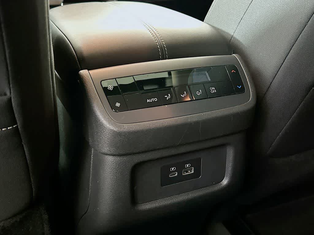 Thumbnail: 2022 Nissan Pathfinder - 13