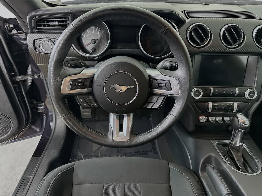 Thumbnail: 2022 Ford Mustang - 9