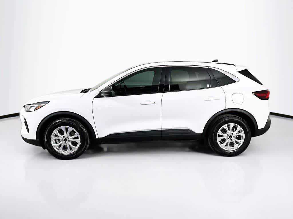 Thumbnail: 2024 Ford Escape - 3