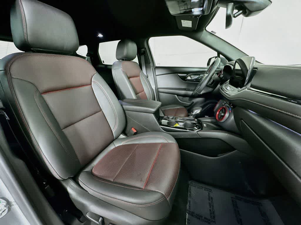 Thumbnail: 2025 Chevrolet Blazer - 15