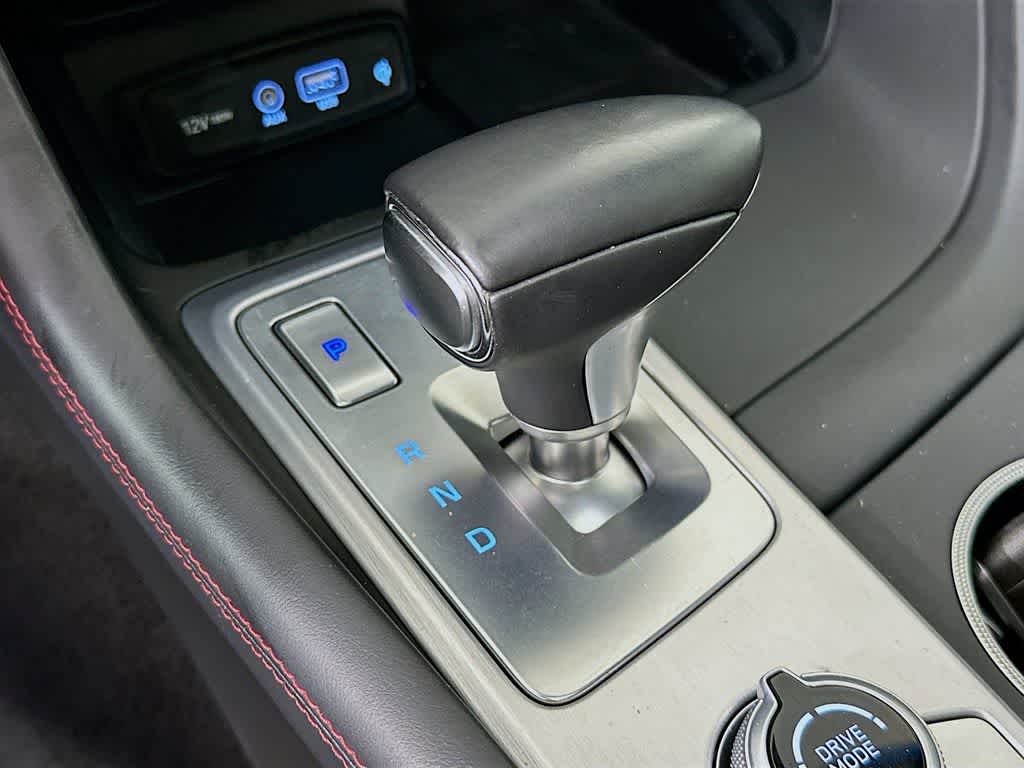 Thumbnail: 2019 Genesis G70 - 19