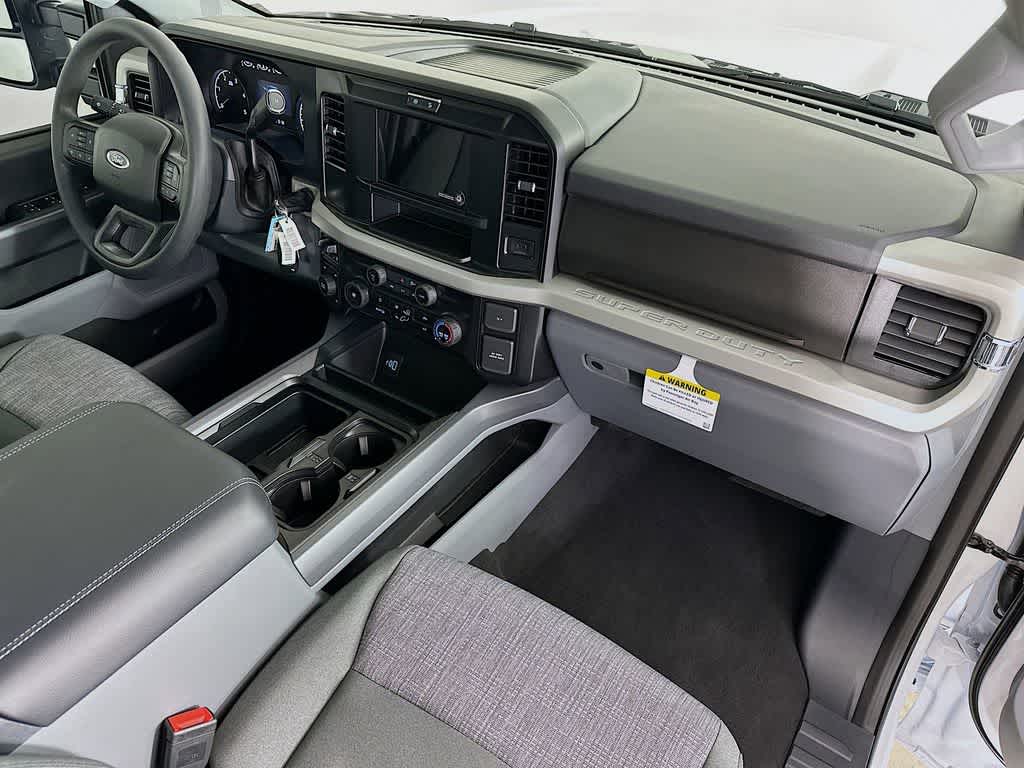 Thumbnail: 2026 Ford F-250 - 32