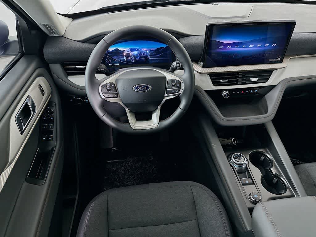 Thumbnail: 2026 Ford Explorer - 10