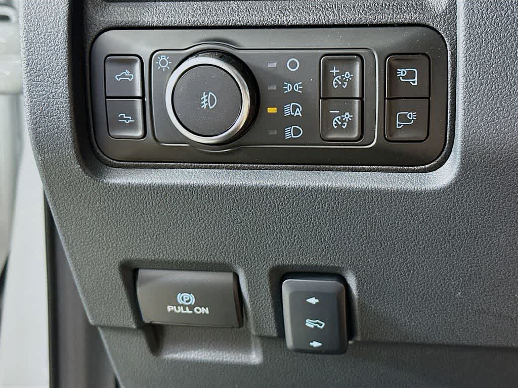 Thumbnail: 2026 Ford F-250 - 27