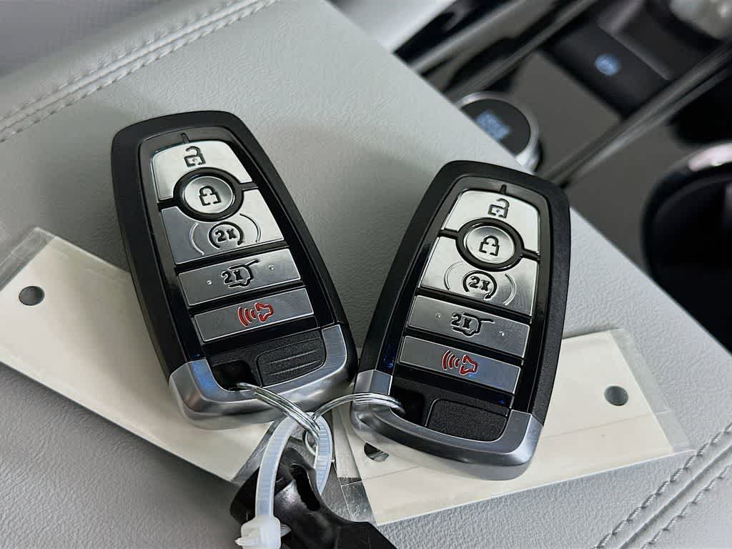 Thumbnail: 2025 Ford Explorer - 21