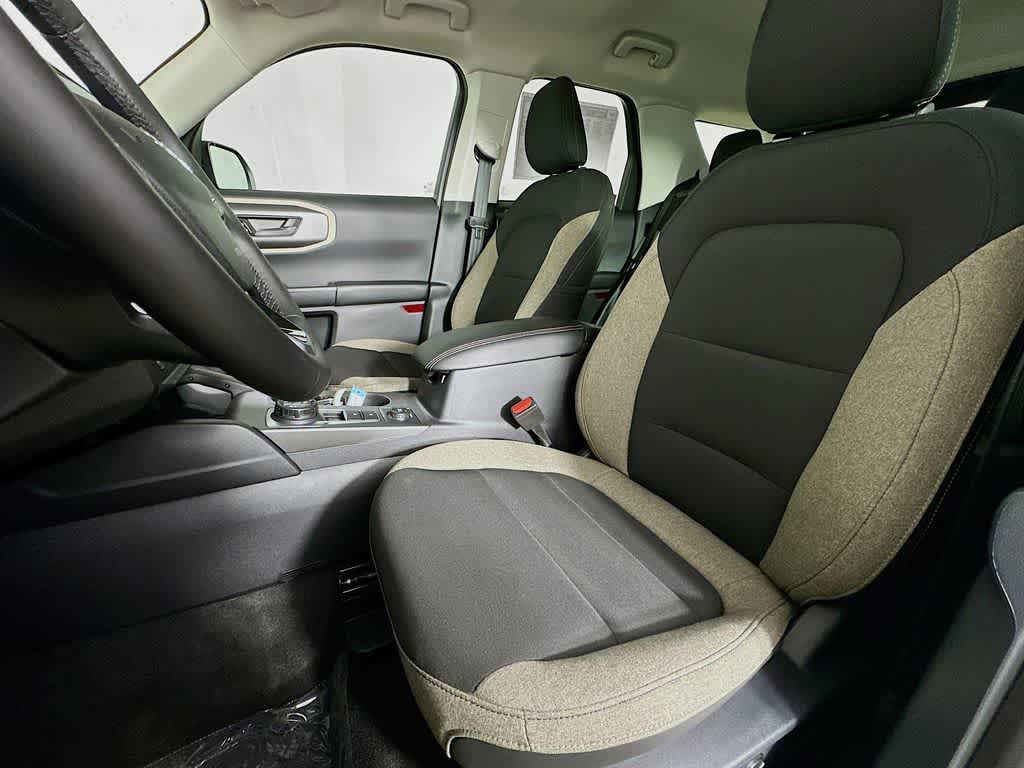 Thumbnail: 2025 Ford Bronco Sport - 12