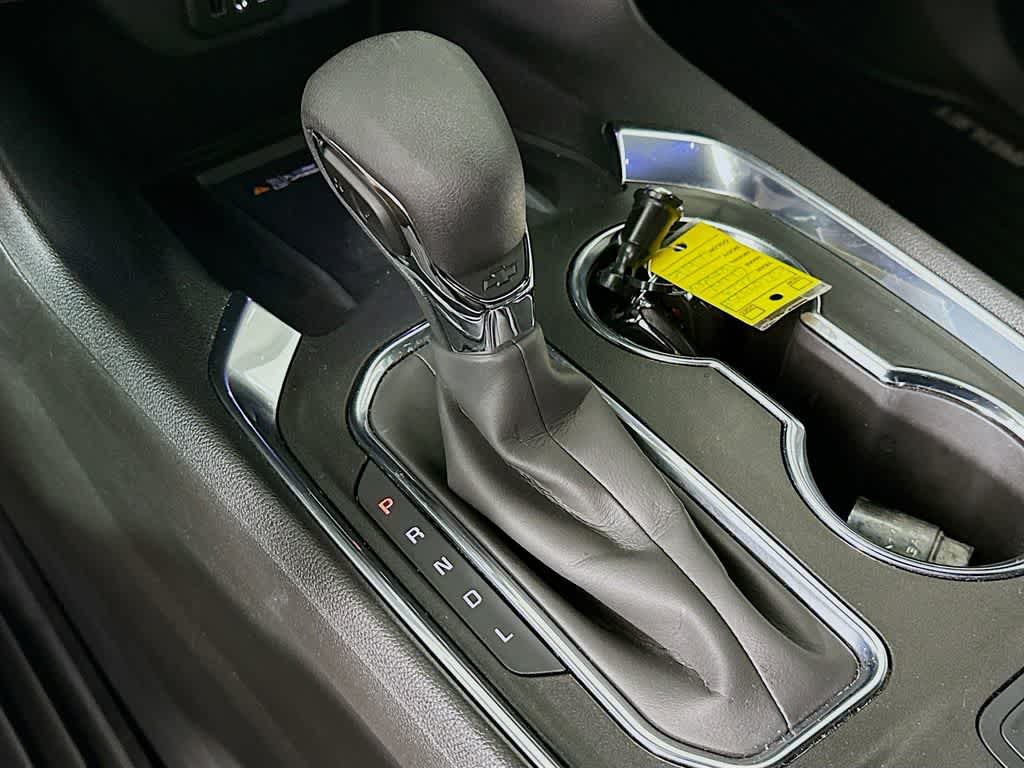 Thumbnail: 2023 Chevrolet Traverse - 19