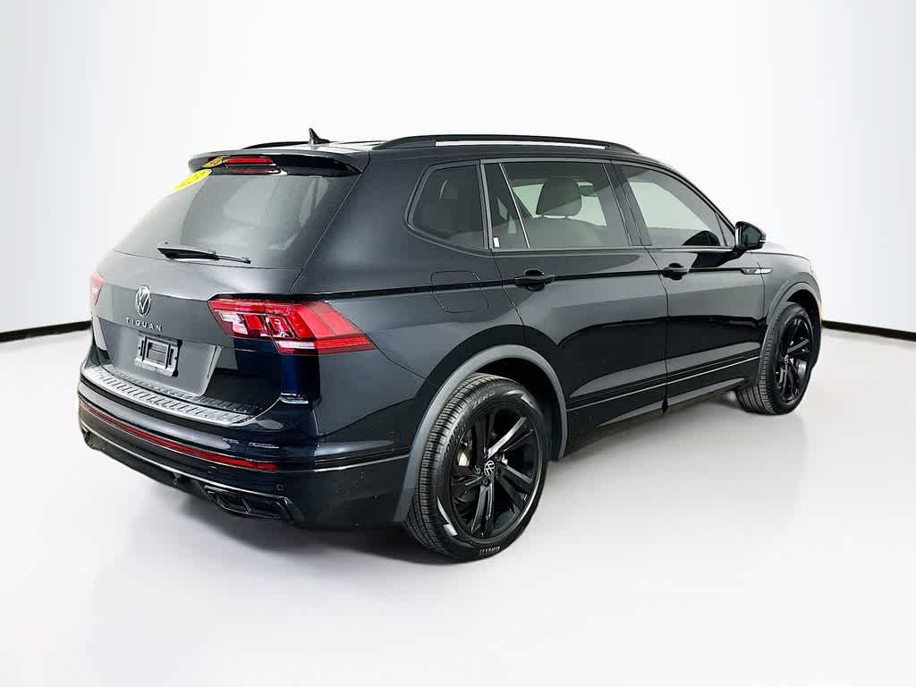 Thumbnail: 2023 Volkswagen Tiguan - 24