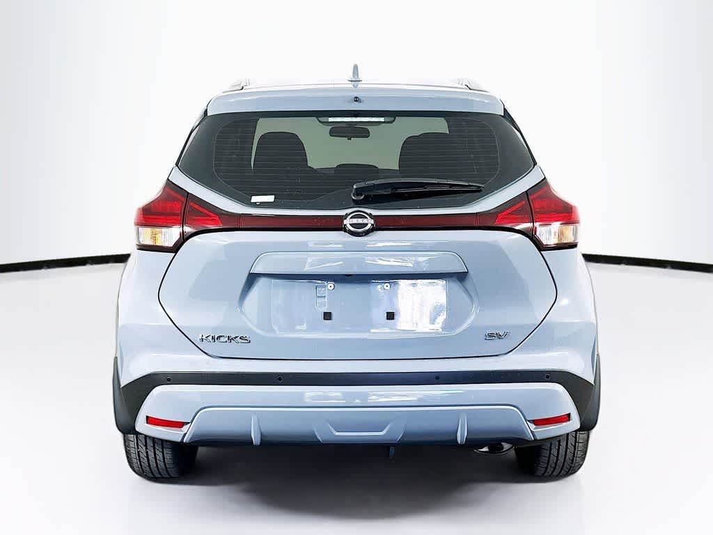 Thumbnail: 2023 Nissan Kicks - 5