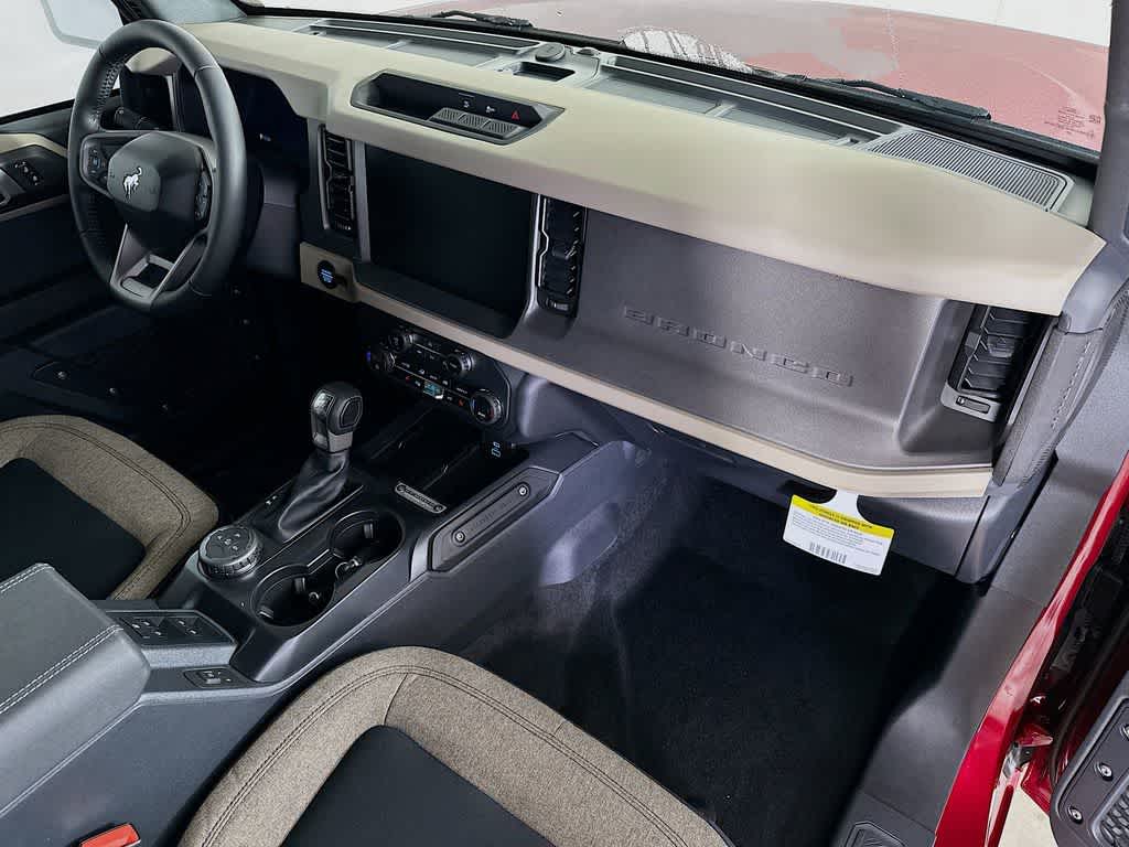 Thumbnail: 2025 Ford Bronco - 32