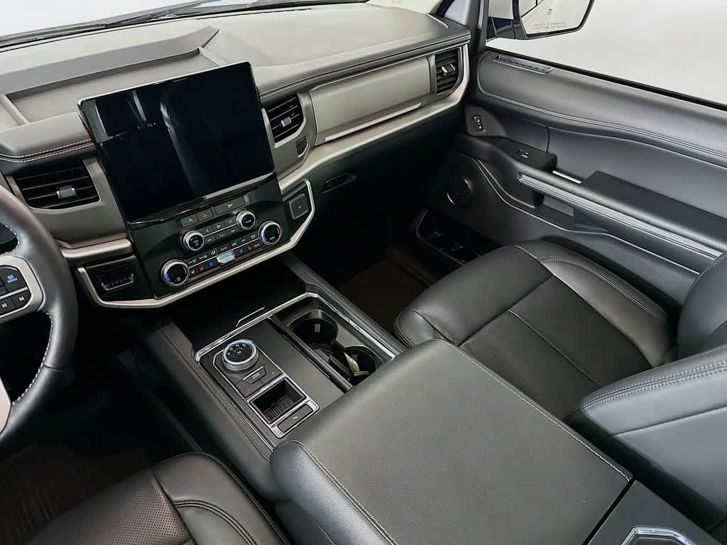 Thumbnail: 2024 Ford Expedition - 11