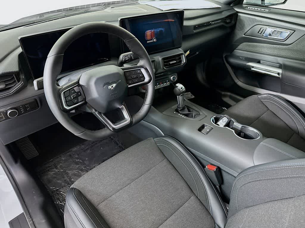 Thumbnail: 2025 Ford Mustang - 2