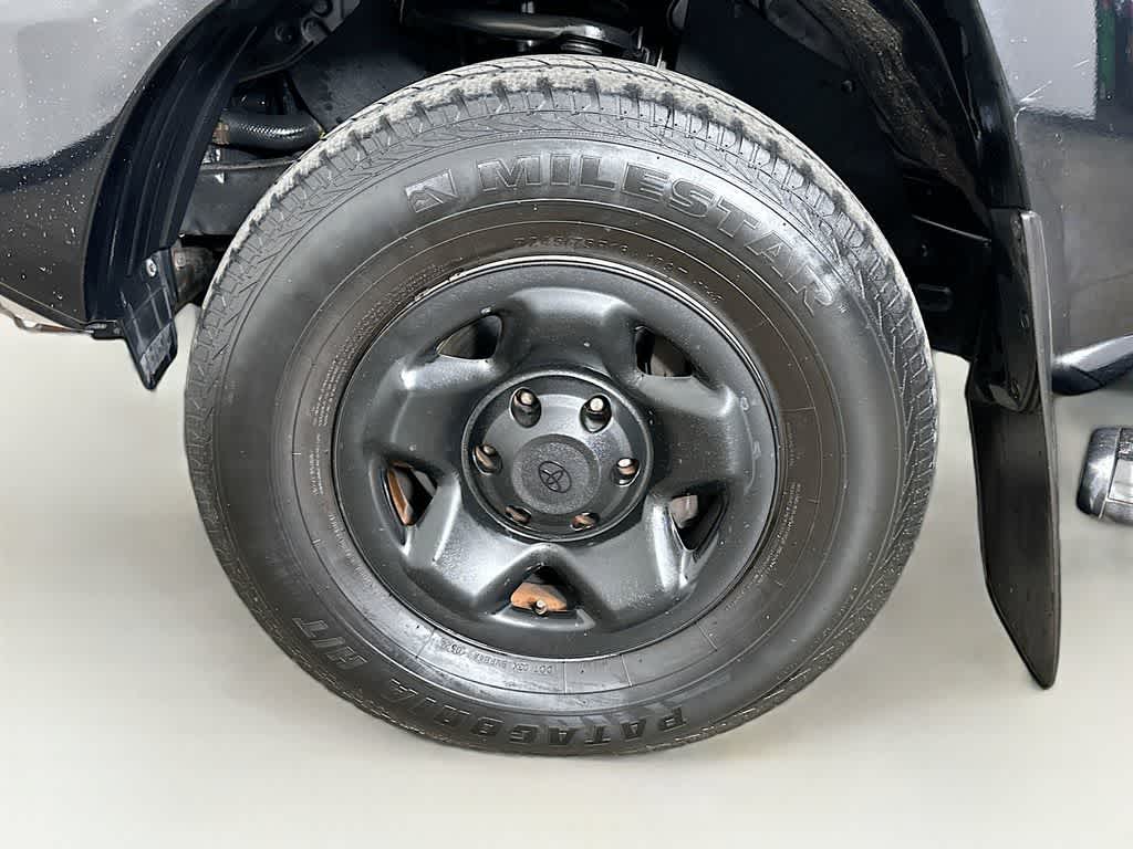 Thumbnail: 2014 Toyota Tacoma - 8