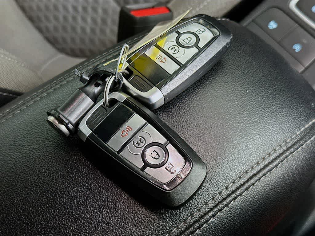 Thumbnail: 2022 Ford Escape - 21