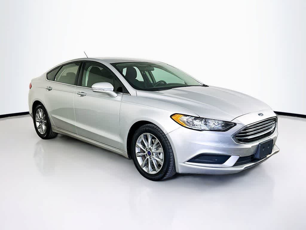 Thumbnail: 2017 Ford Fusion - 24