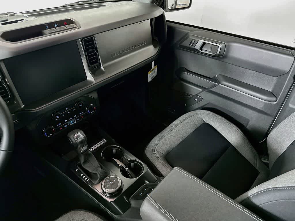 Thumbnail: 2026 Ford Bronco - 11