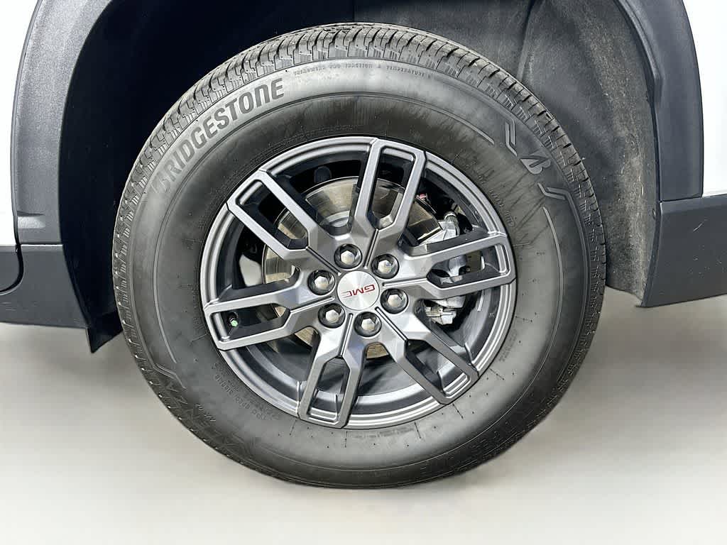 Thumbnail: 2025 GMC Acadia - 8