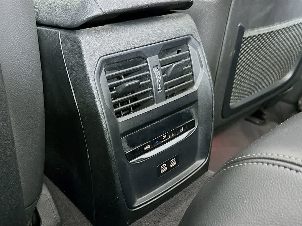 Thumbnail: 2022 BMW 4 Series - 13