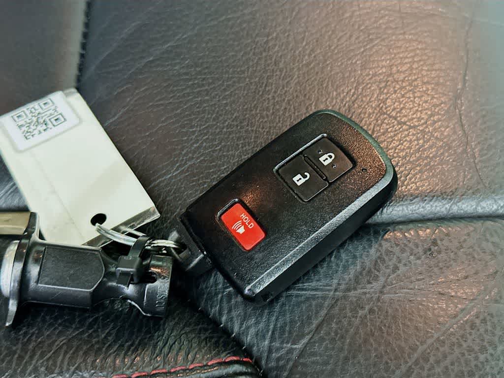 Thumbnail: 2021 Toyota Tundra - 22