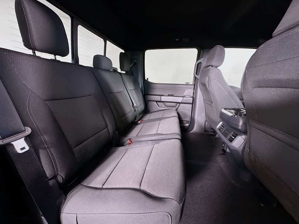 Thumbnail: 2025 Ford F-150 - 32