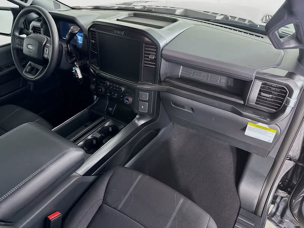 Thumbnail: 2026 Ford F-150 - 32