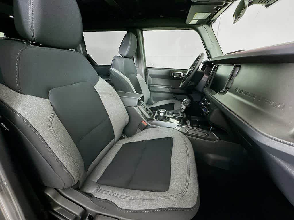 Thumbnail: 2025 Ford Bronco - 15